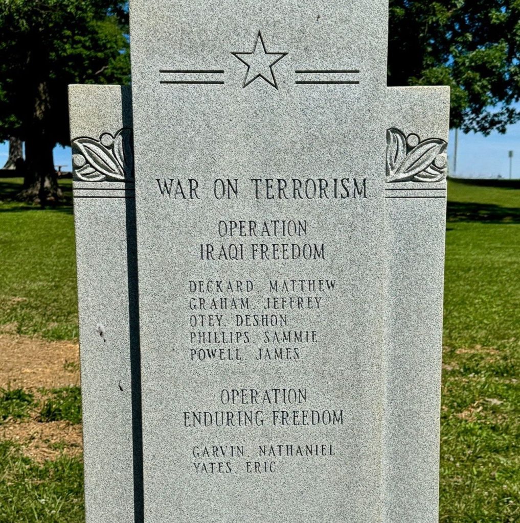 HARDIN COUNTY WAR VETERANS MEMORIAL STONE F