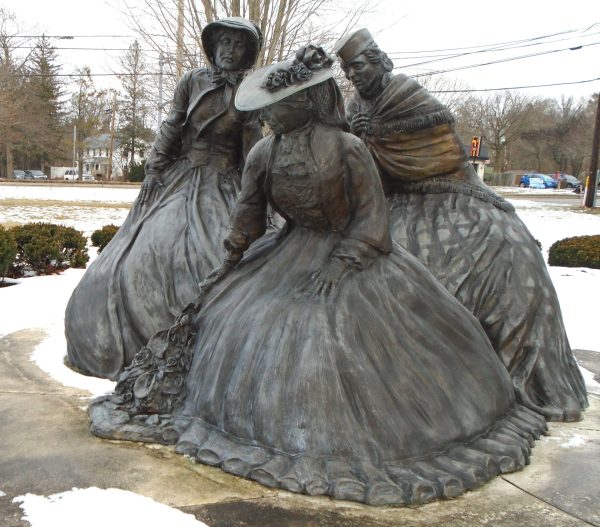 “HONORS TO THE FALLEN” MEMORIAL