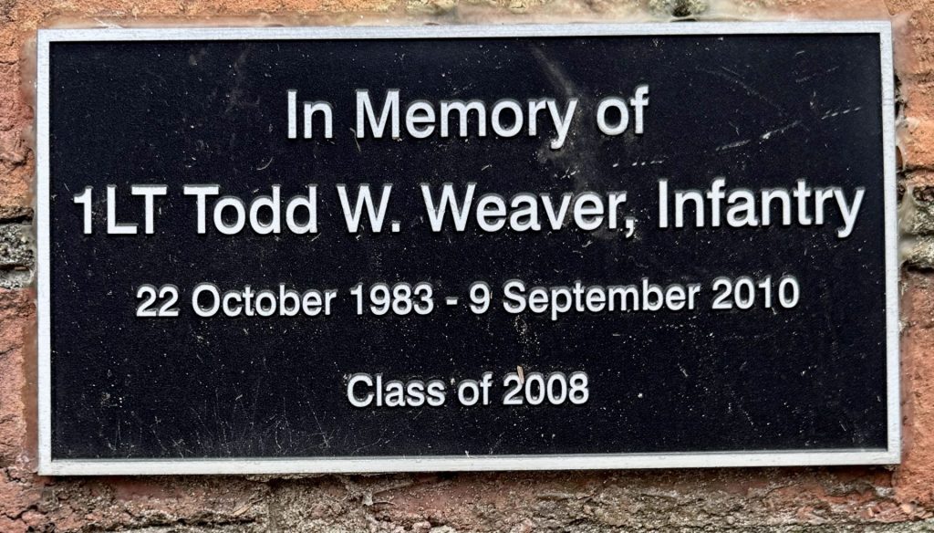 IN MEMORY OF THE UNITED STATES ARMY WAR MEMORIAL FLAGPOLE PLAQUE B