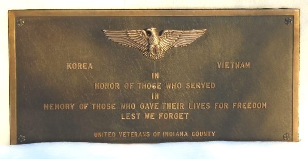 INDIANA MEMORIAL TO HER WORLD WAR VETERANS STATUE PLAQUE C