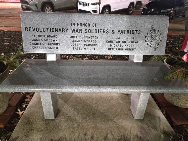 REVOLUTIONARY WAR SOLDIERS & PATRIOTS MEMORIAL BENCH