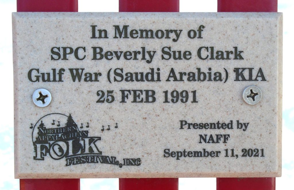 SPC BEVERLY SUE CLARK WAR MEMORIAL BENCH PLAQUE