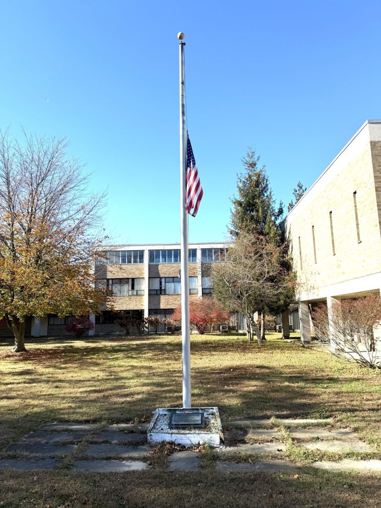 SERVICE TO GOD AND COUNTRY WAR MEMORIAL FLAGPOLE