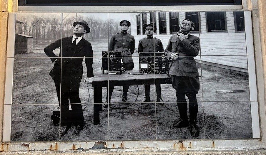 THE FIRST AIR TO GROUND AND GROUND TO AIR COMMUNICATIONS MEMORIAL PHOTO