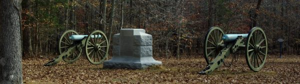 14TH OHIO BATTERY LIGHT ARTILLERY WAR MEMORIAL WITH CANNONS