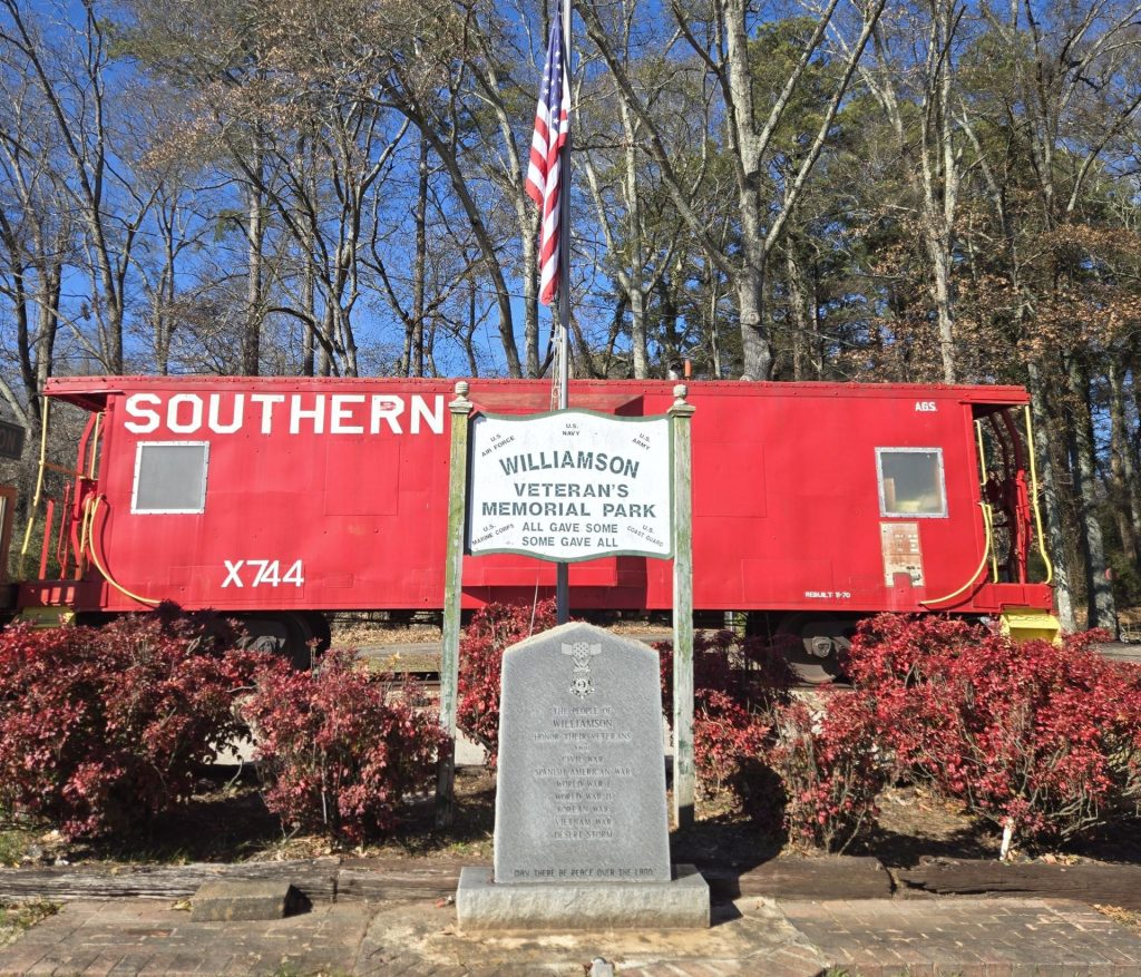 WILLIAMSON VETERANS MEMORIAL PARK MARKER