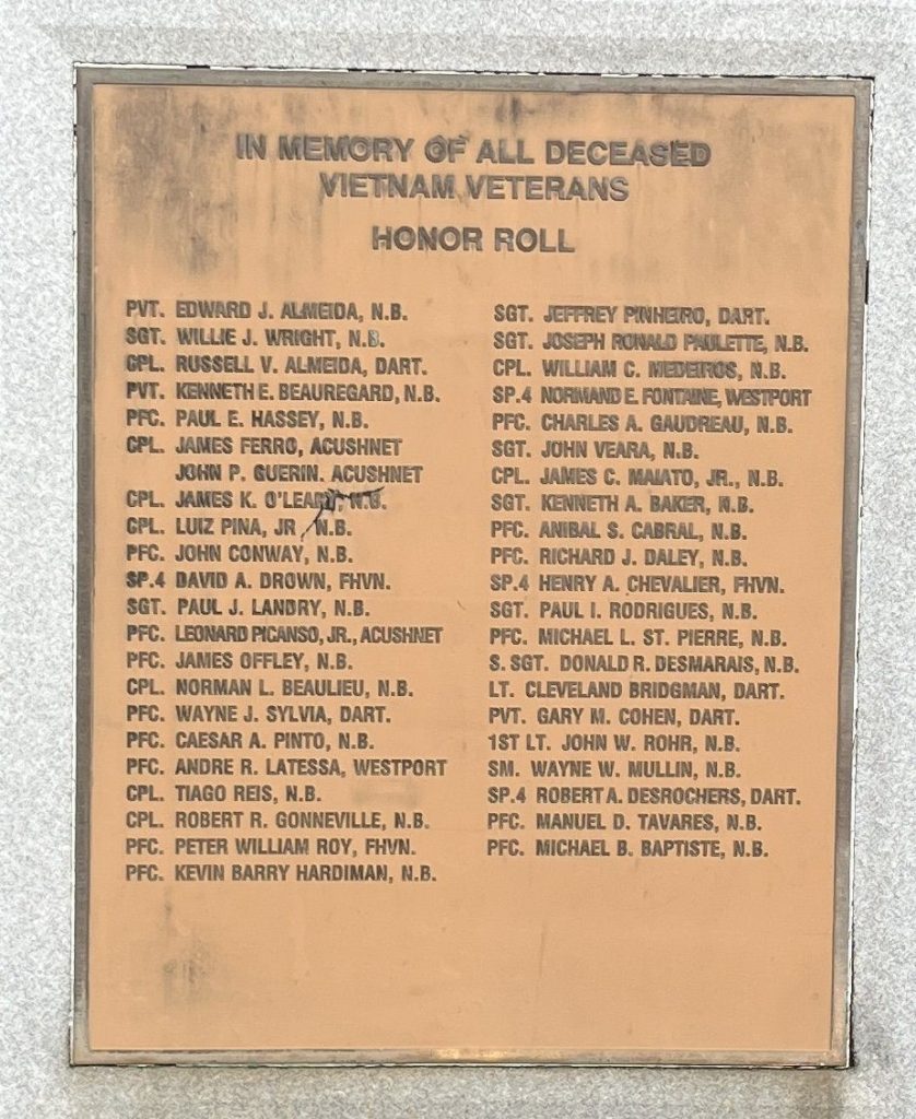 ALL DECEASED VIETNAM VETERANS HONOR ROLL MEMORIAL PLAQUE