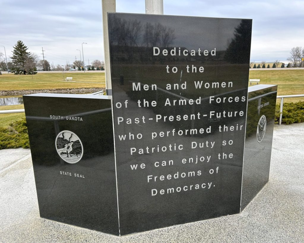 BROOKINGS COUNTY VETERANS MEMORIAL STONE C