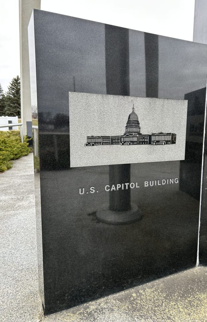 BROOKINGS COUNTY VETERANS MEMORIAL STONE E