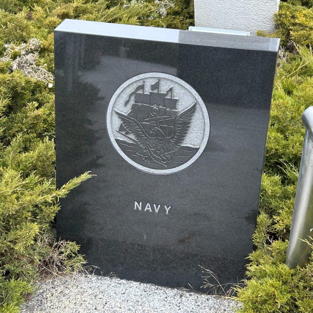 BROOKINGS COUNTY VETERANS MEMORIAL STONE G