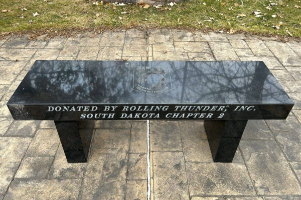 BROOKINGS MEDAL OF HONOR PARK BENCH
