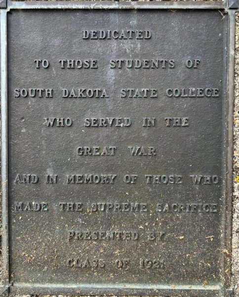 BROOKINGS MEDAL OF HONOR PARK PLAQUE C