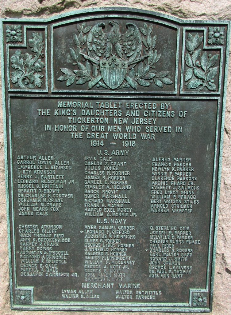 CITIZENS OF TUCKERTON GREAT WORLD WAR MEMORIAL PLAQUE