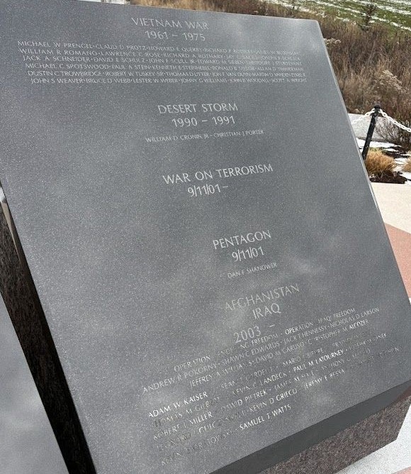 DUPAGE COUNTY VETERANS MEMORIAL STONE G