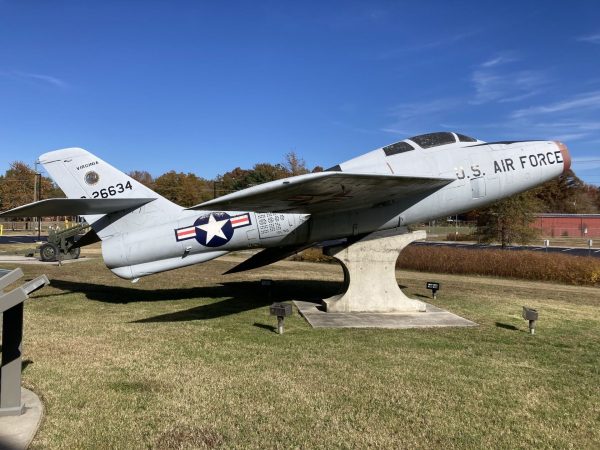 F-84F THUNDERSTREAK WAR MEMORIAL