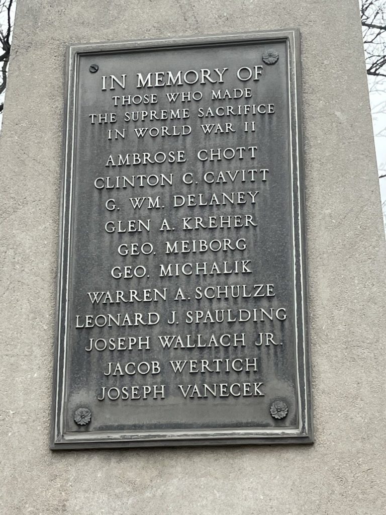 FENTON MISSOURI WORLD WAR II MEMORIAL PLAQUE