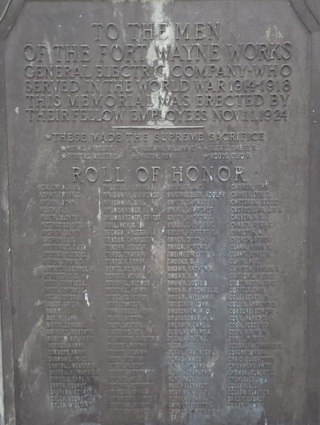GENERAL ELECTRIC FORT WAYNE WORKS WORLD WAR ROLL OF HONOR MEMORIAL PLAQUE A