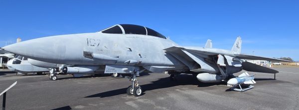 GRUMMAN F-14D “TOMCAT” WAR MEMORIAL