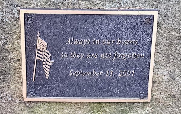 HERITAGE PARK MEMORIAL GARDEN PLAQUE