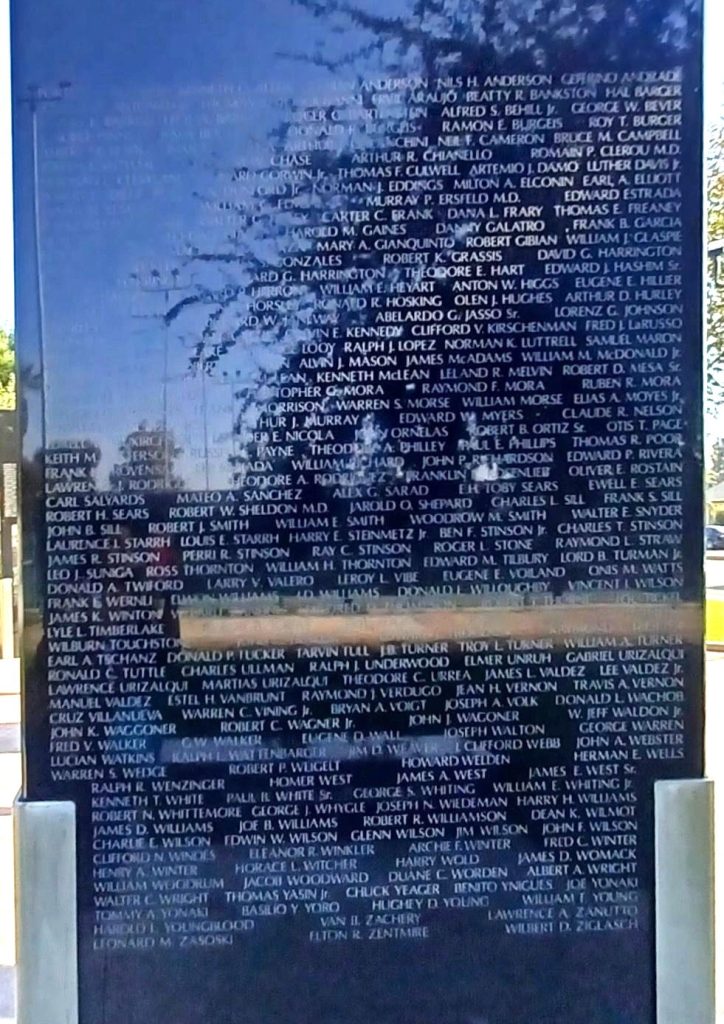 KERN COUNTY WORLD WAR II VETERANS MEMORIAL STONE B