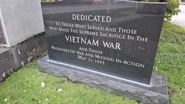 LYNBROOK VIETNAM WAR MEMORIAL