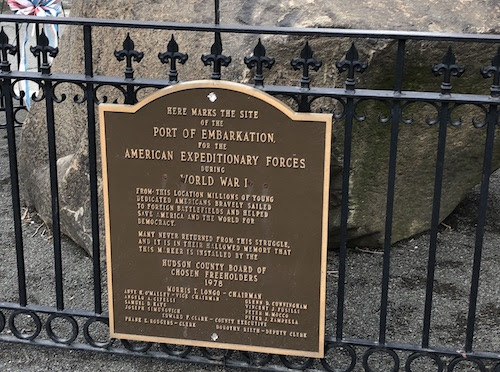PORT OF EMBARKATION FOR THE AMERICAN EXPEDITIONARY FORCES MEMORIAL PLAQUE