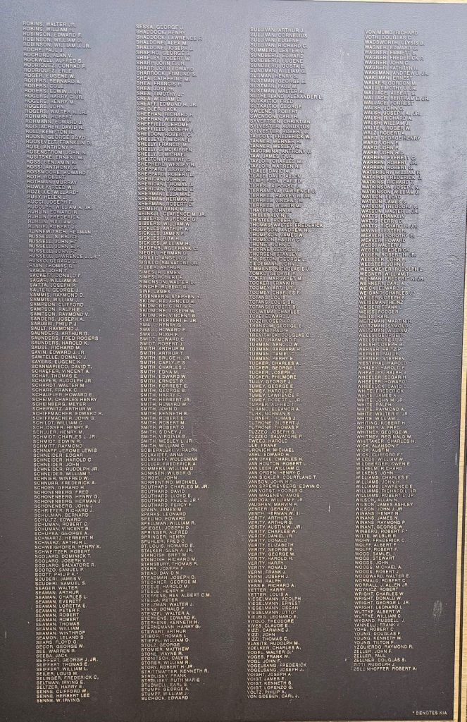 BALDWIN HONOR ROLL WORLD WAR II MEMORIAL PLAQUE D