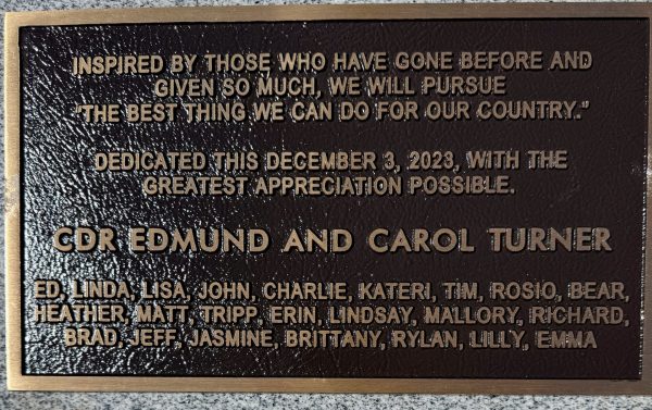 CDR EDMUND AND CAROL TURNER VETERANS MEMORIAL PLAQUE