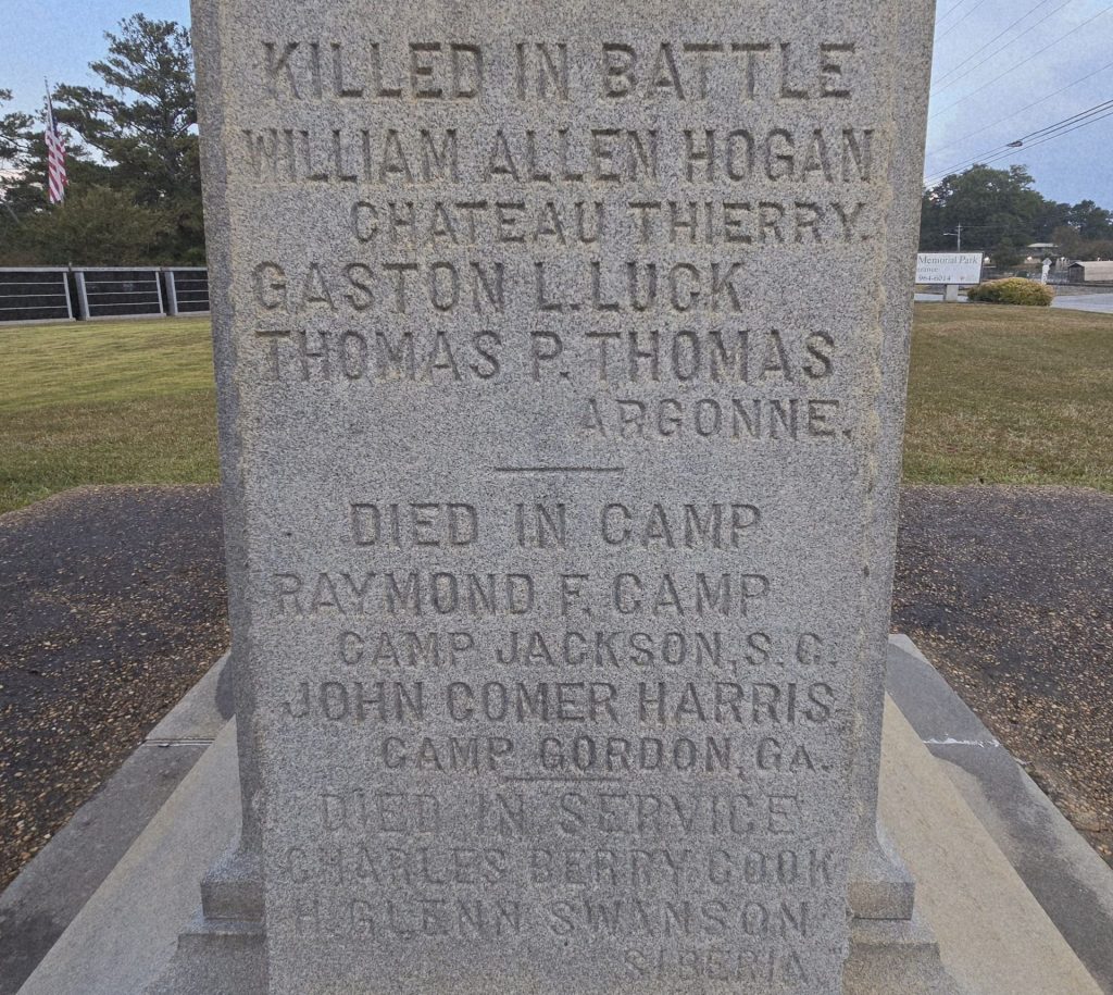CAMPBELL COUNTY WORLD WAR MEMORIAL SIDE B