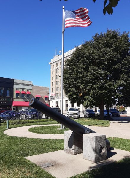 CIVIL WAR CANNON MEMORIAL