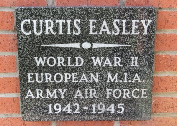 CURTIS EASLEY WAR MEMORIAL STONE