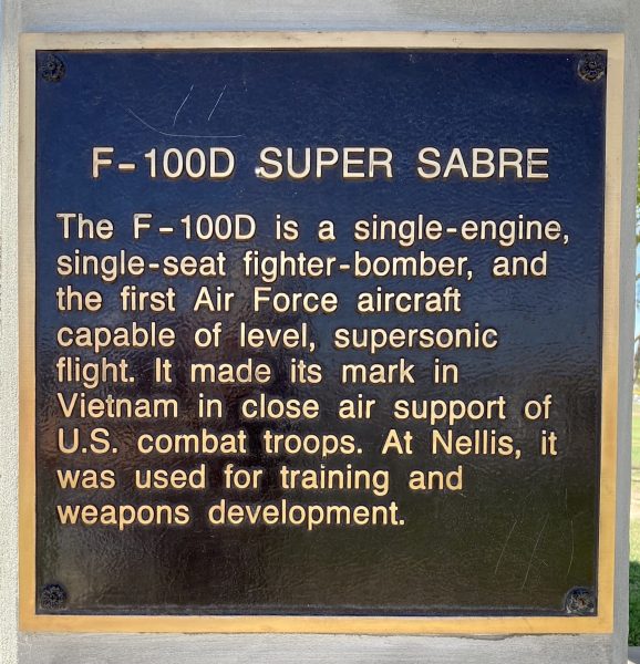 F-100 D SUPER SABRE AIRCRAFT MEMORIAL PLAQUE