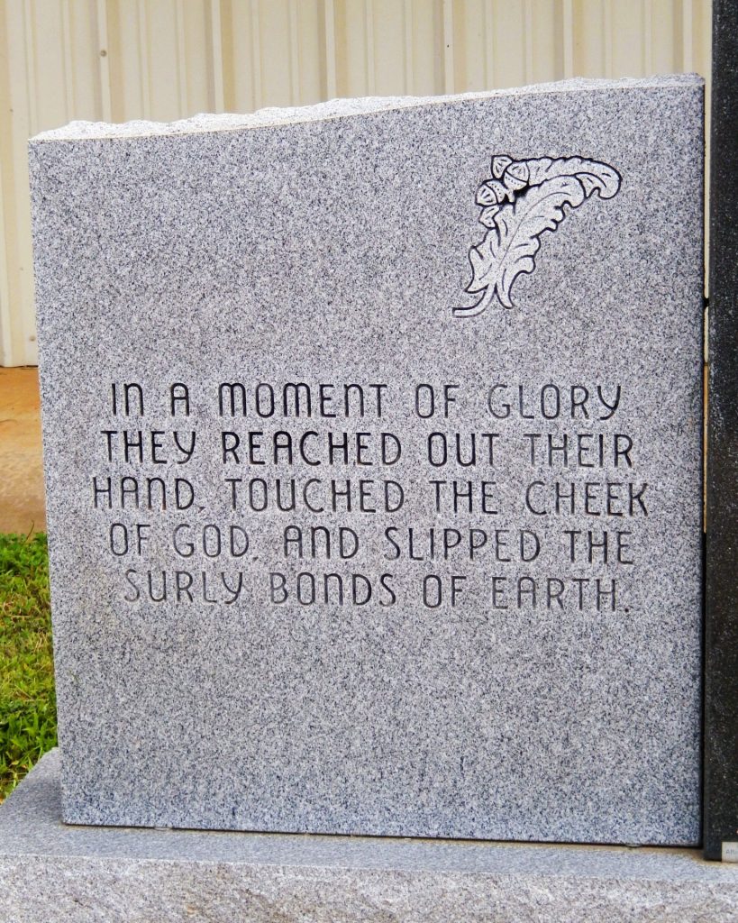 FORT TOWSON GRADUATING CLASS OF 1945 WORLD WAR II MEMORIAL LEFT STONE