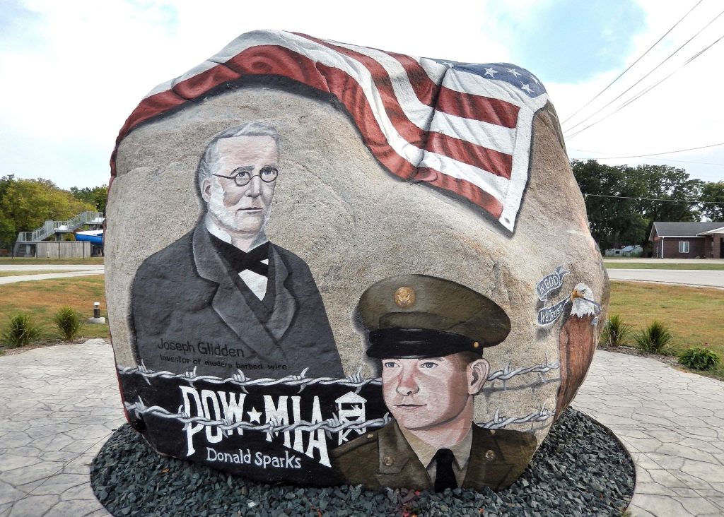 GLIDDEN LIBERTY ROCK VETERANS MEMORIAL SIDE B