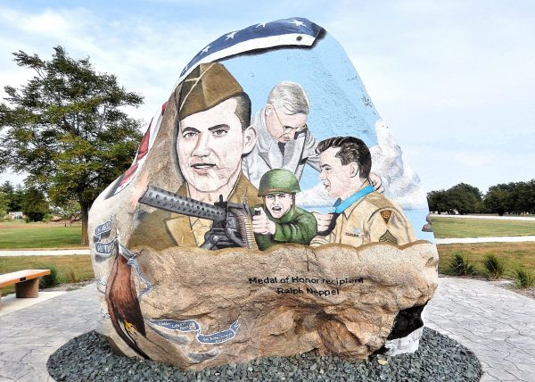 GLIDDEN LIBERTY ROCK VETERANS MEMORIAL SIDE C