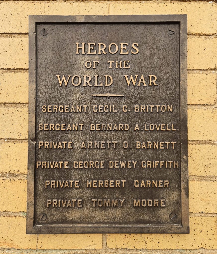 HEROES OF THE WORLD WAR MEMORIAL PLAQUE