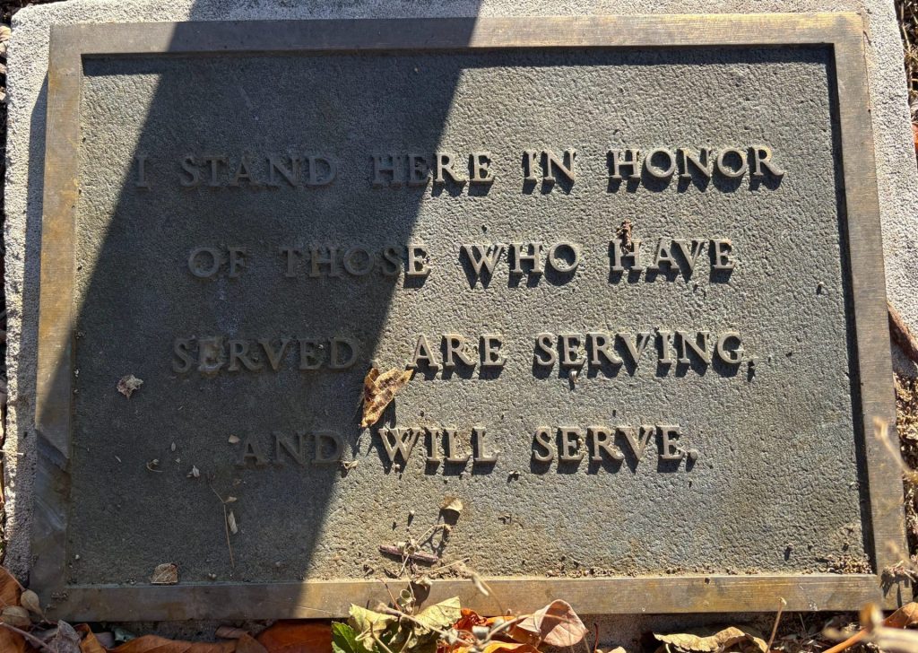 I STAND HERE IN HONOR MEMORIAL PLAQUE