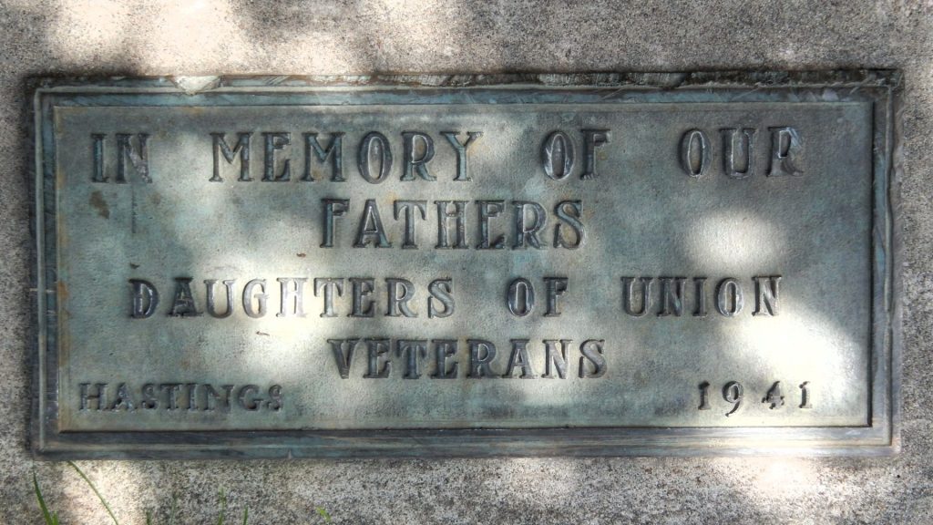 IN MEMORY OF OUR FATHERS WAR MEMORIAL TREE PLAQUE