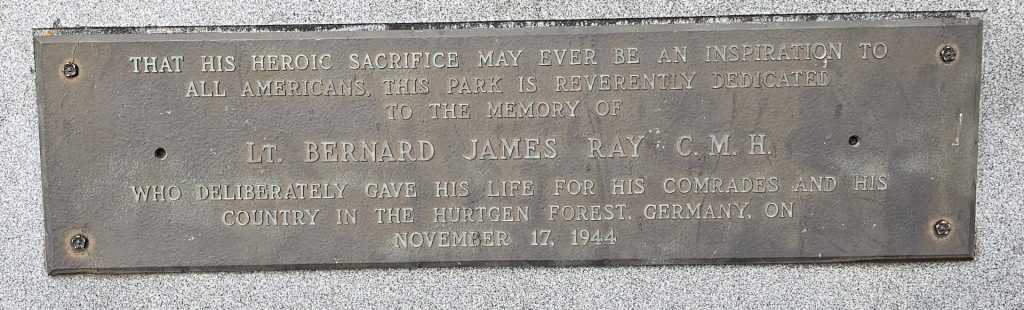 LT. BERNARD JAMES RAY, C.M.H. WAR MEMORIAL PLAQUE
