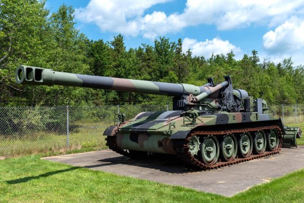 M110A2 SELF-PROPELLED HOWITZER MEMORIAL