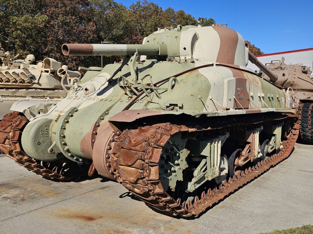 M42B1 SHERMAN FLAMETHROWER WAR MEMORIAL