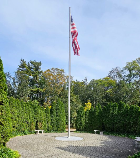 MANHASSET SEPTEMBER 11, 2001 MEMORIAL FLAGPOLE