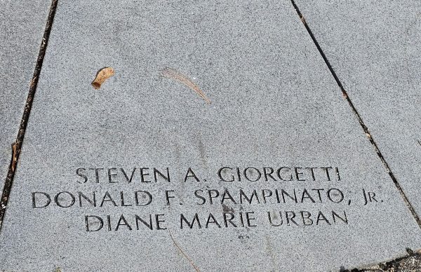 MANHASSET SEPTEMBER 11, 2001 MEMORIAL FLAGPOLE STONE B