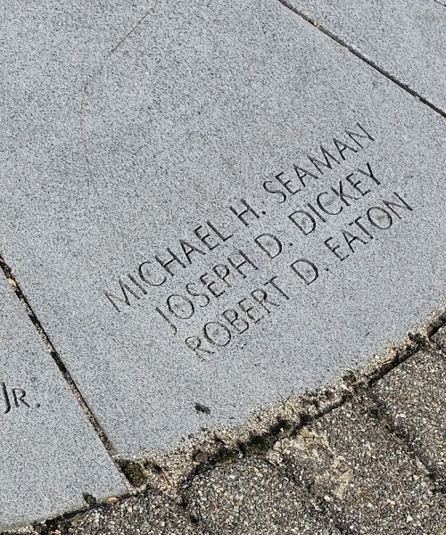 MANHASSET SEPTEMBER 11, 2001 MEMORIAL FLAGPOLE STONE C