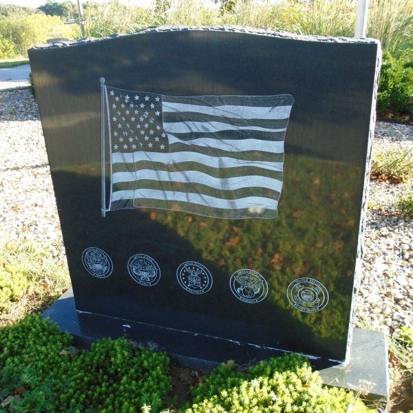 MOUNT MUNCIE CEMETERY VETERANS MEMORIAL