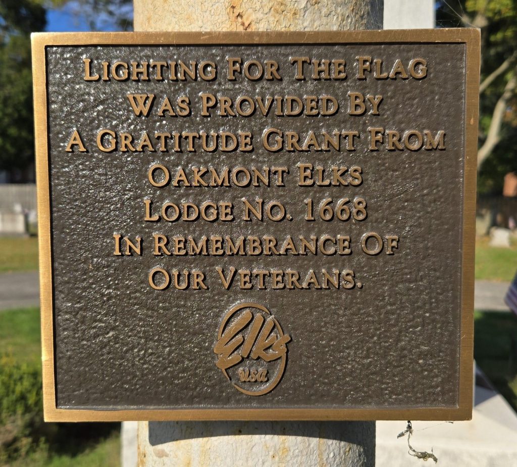 OAKMONT ELKS LODGE NO. 1668 FLAG LIGHTING MEMORIAL PLAQUE