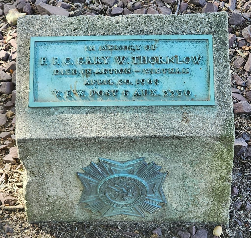P.F.C. GARY W. THORNLOW WAR MEMORIAL TREE PLAQUE