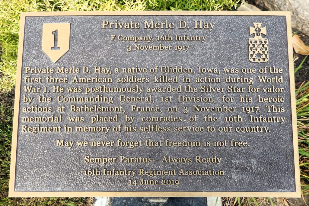 PRIVATE MERLE D. HAY WAR MEMORIAL PLAQUE