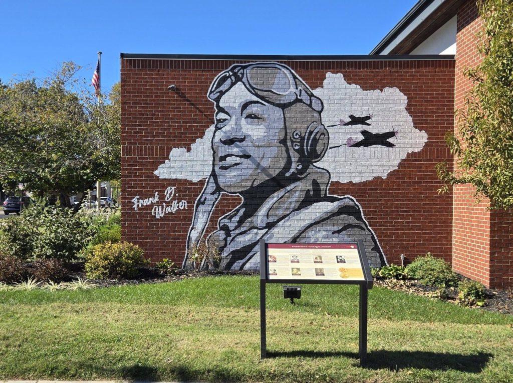 RICHMOND’S TUSKEGEE AIRMEN WAR MEMORIAL MURAL