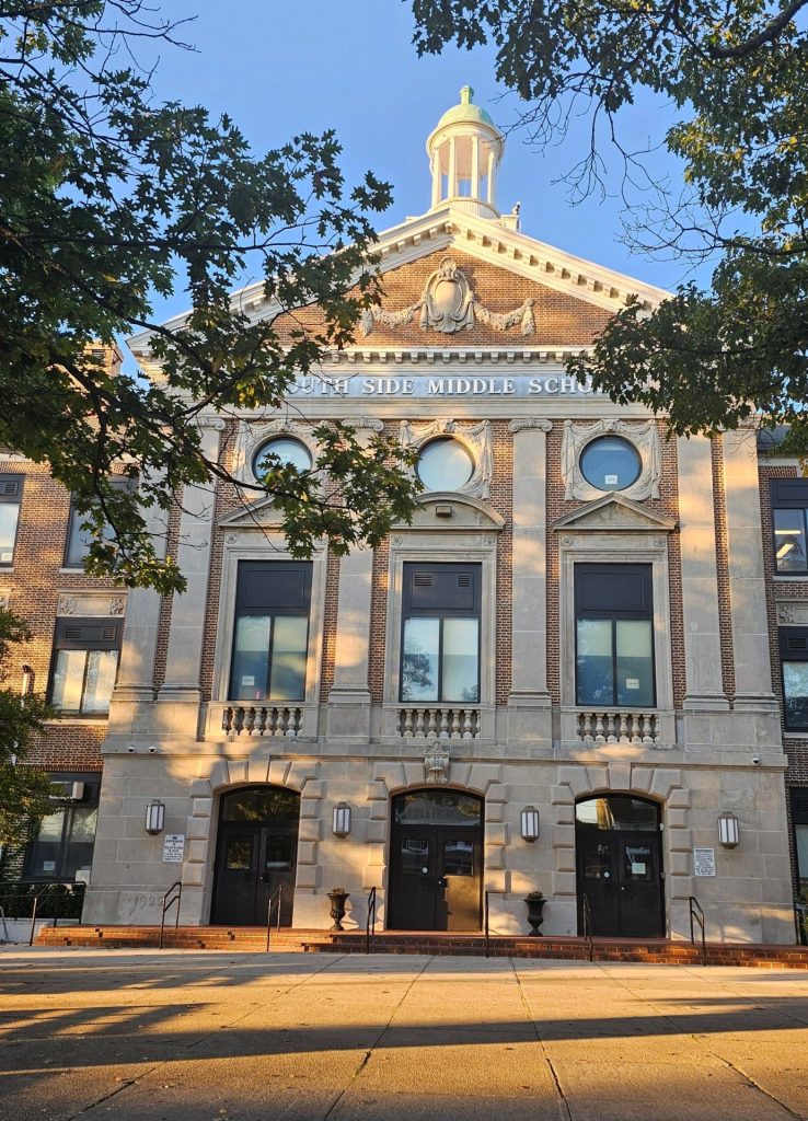 ROCKVILLE CENTRE WORLD WAR MEMORIAL BUILDING